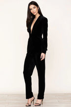 Damen Eleganter und figurbetonter Velvet-Jumpsuit Sovae