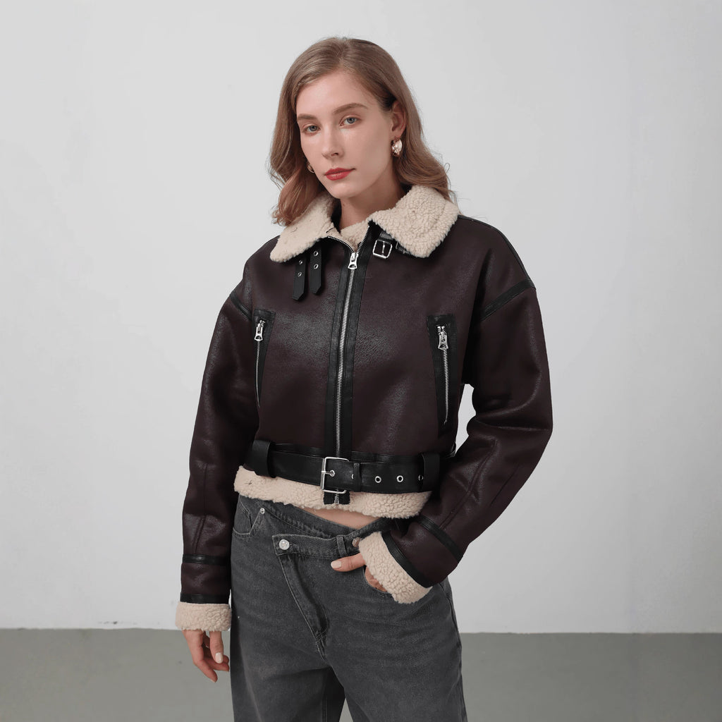 Damen modische Kurzjacke mit Schurwollkragen und Reißverschlusstaschen Sovae