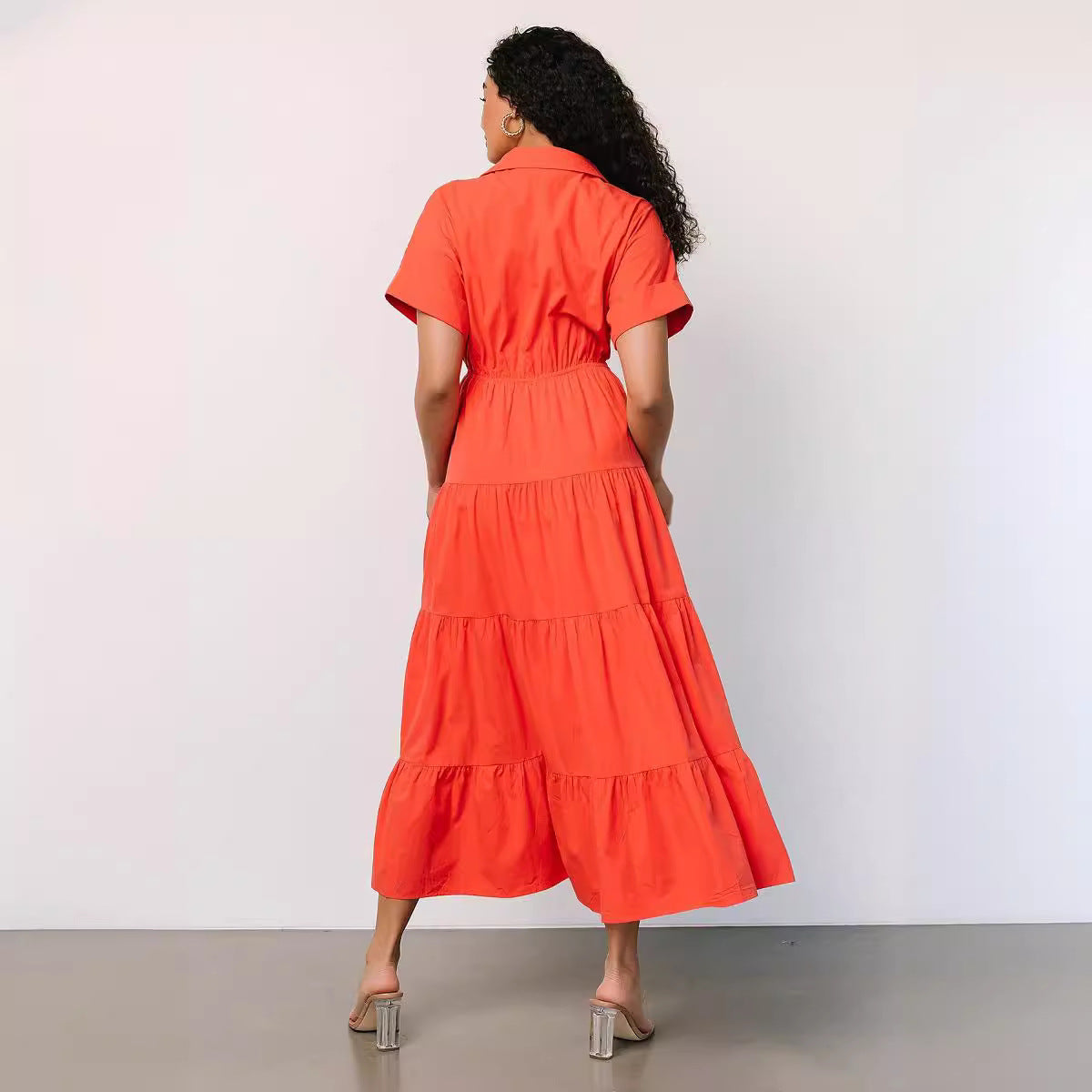 Damen Maxikleid mit voluminösen Rüschen Sovae
