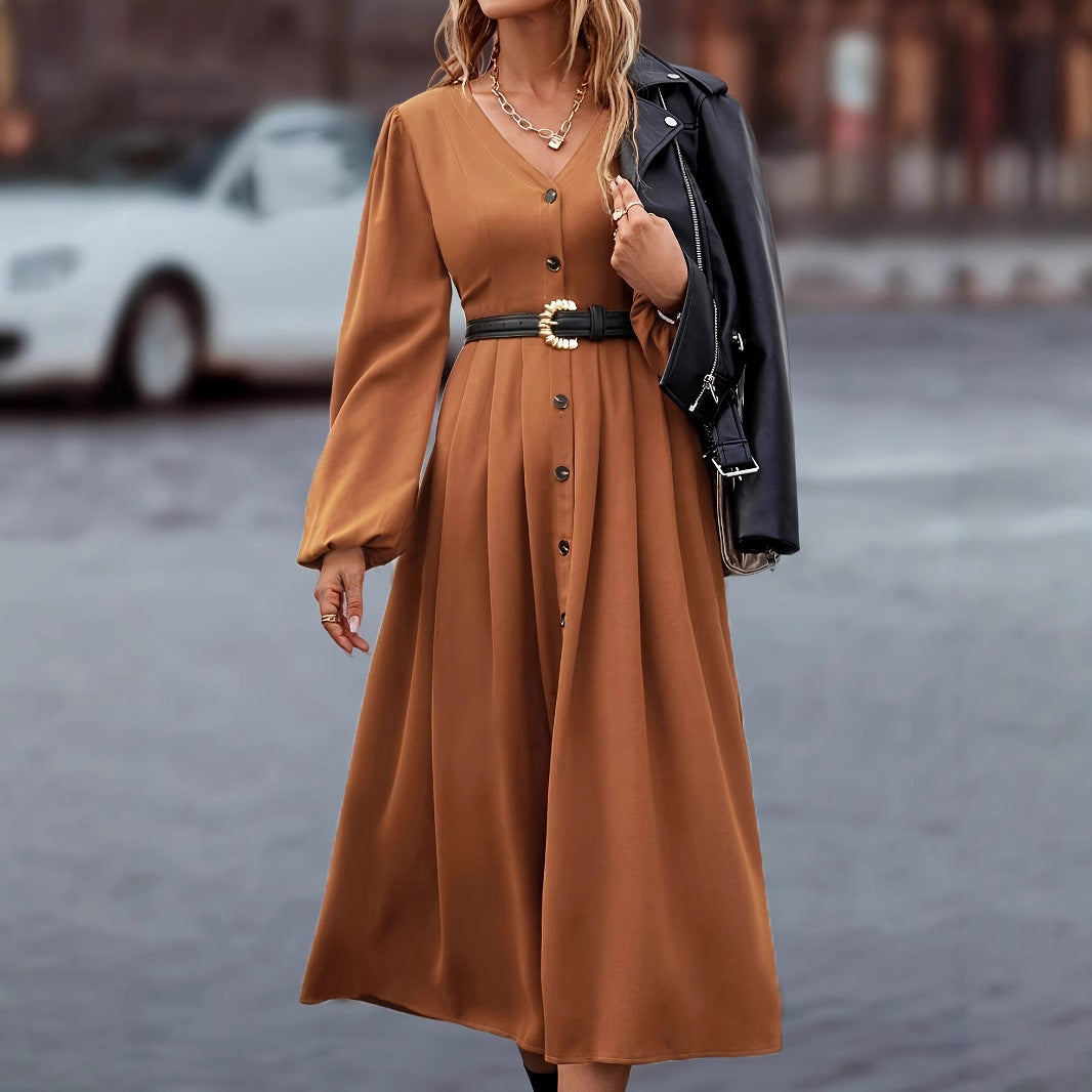 Damen Maxikleid mit V-Ausschnitt und Knopfdetails Sovae