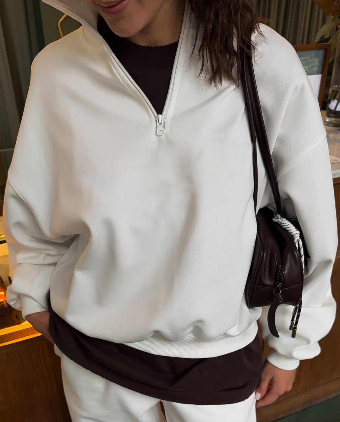 Damen Sportlicher Kapuzenpullover mit kurzer Reißverschlussöffnung Sovae