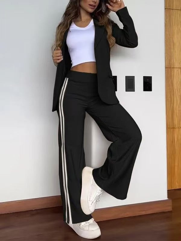 Damen Blazer-Hosenanzug mit sportlichen Streifen Sovae