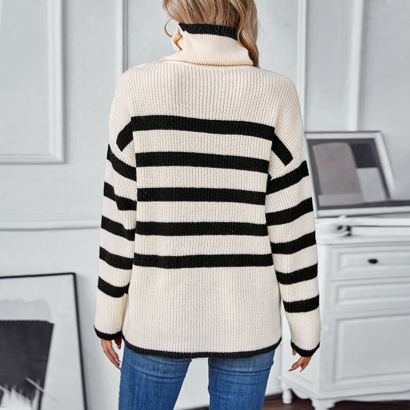 Damen Rollkragenpullover mit Knopfdetails und Streifendesign Sovae