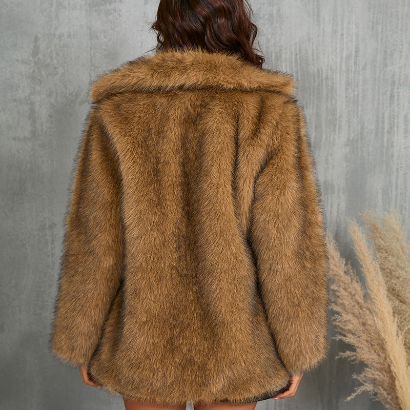 Damen Luxusweicher Kunstpelzmantel mit elegantem Schnitt Sovae