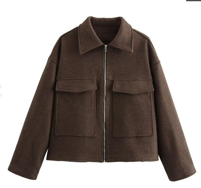 Damen lässige Steppjacke mit großen aufgesetzten Taschen und modernem Schnitt Sovae