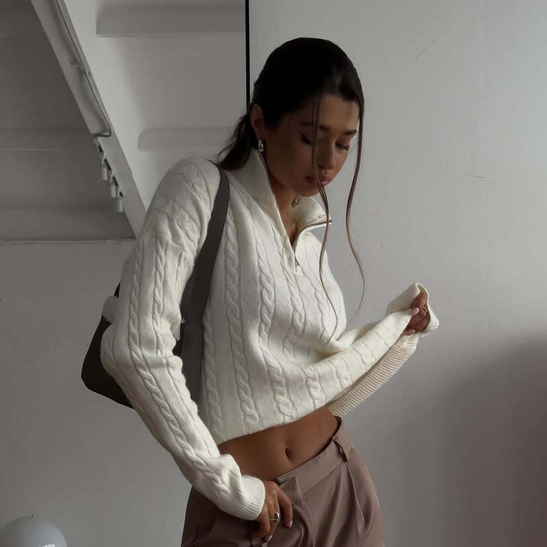 Damen Strickpullover mit Zopfmuster und kurzem Schnitt Sovae