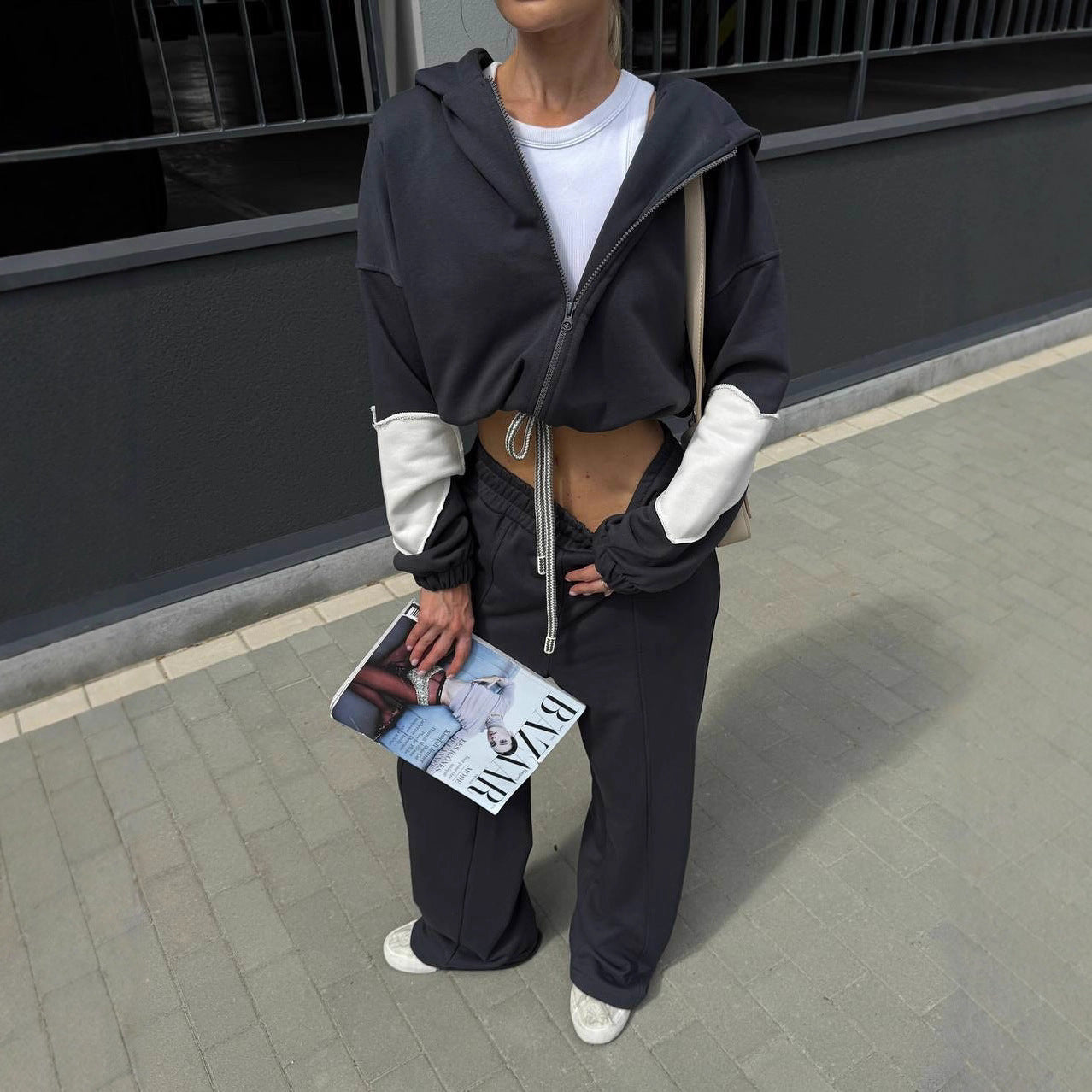 Damen Sportlicher Zweiteiler mit cropped Oberteil und weitem Schnitt Sovae