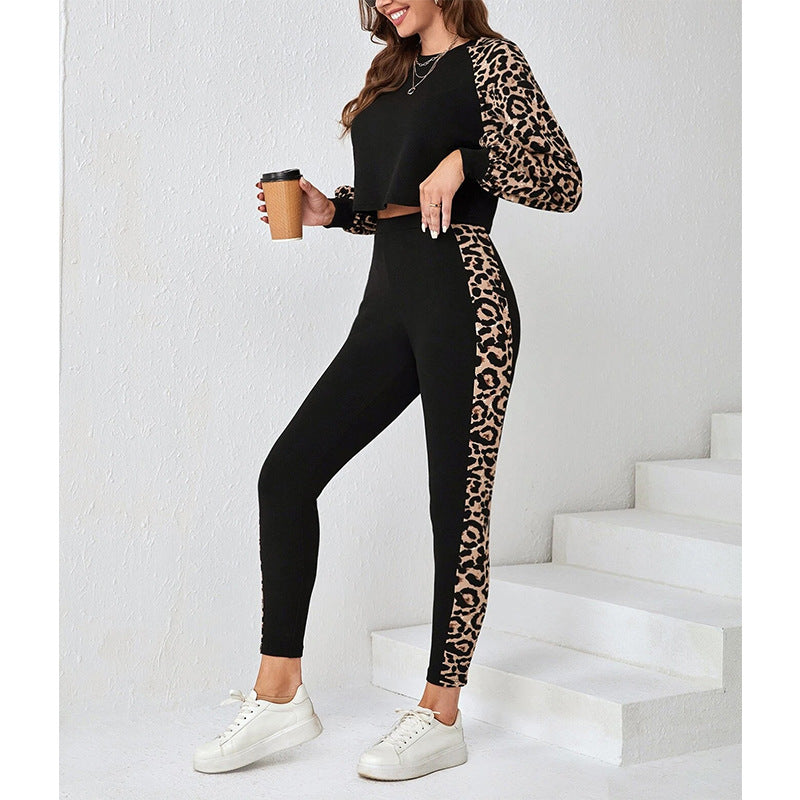 Damen Sportliches Set mit Leopardenmuster und cropped Oberteil Sovae
