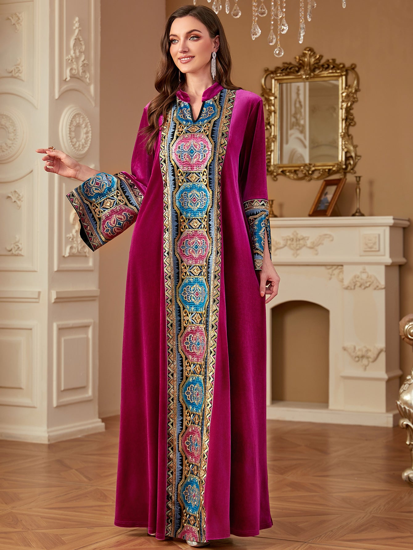 Damen Luxus Kaftan mit kunstvoller Stickerei Sovae