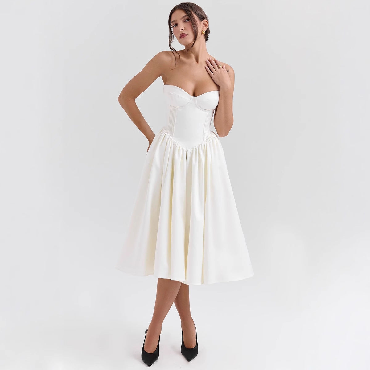 Damen elegantes Midikleid mit herzförmigem Ausschnitt und floralem Muster Sovae