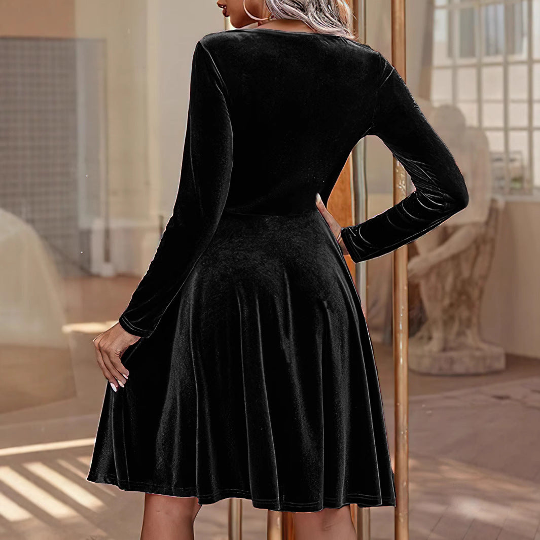 Damen Samt Maxikleid mit langen Ärmeln und elegantem Schnitt Sovae
