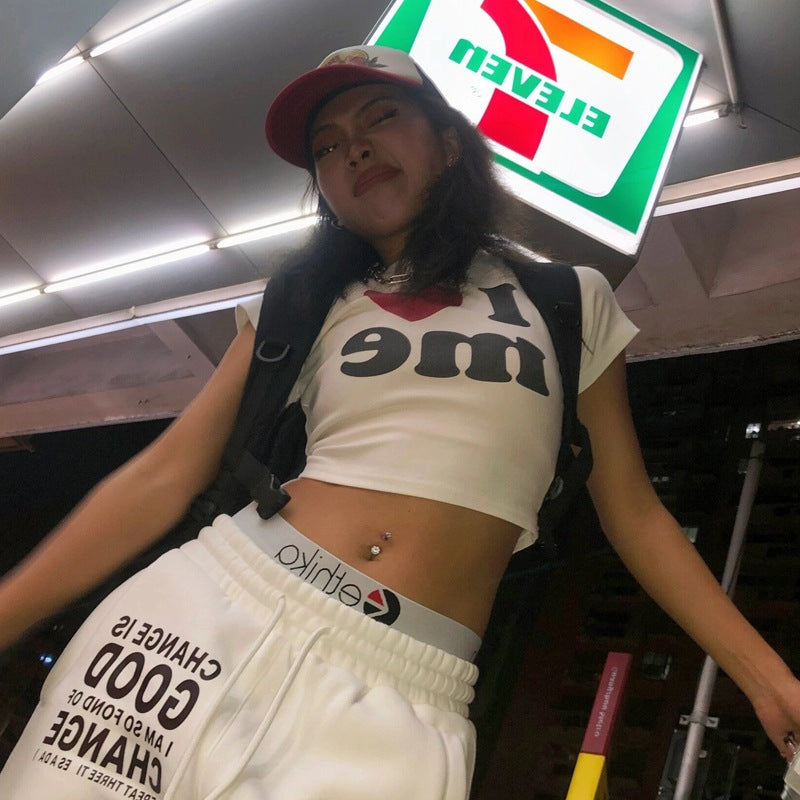 Damen Ärmelloses Cropped T-Shirt mit künstlerischem Schriftzug Sovae