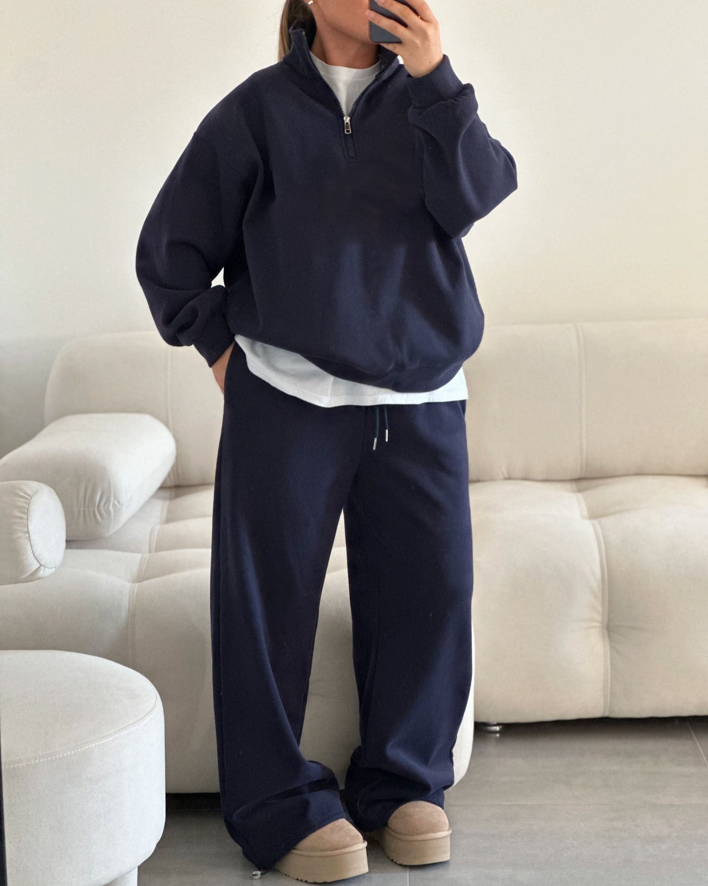 Damen Sportlicher Kapuzenpullover mit kurzer Reißverschlussöffnung Sovae