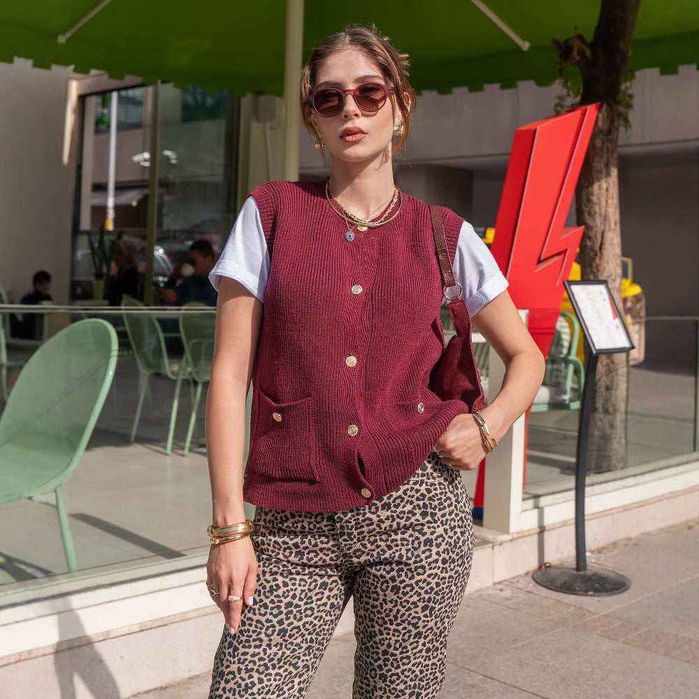Damen Strickweste mit Knopfleiste und praktischen Taschen Sovae
