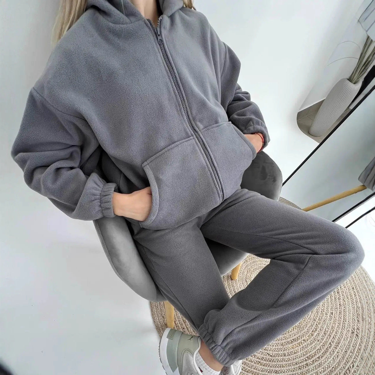 Damen Fleece-Loungewear-Anzug mit Reißverschluss und Kapuze Sovae