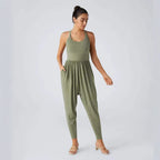 Damen lässiger Jumpsuit mit breiten Trägern und praktischen Taschen Sovae