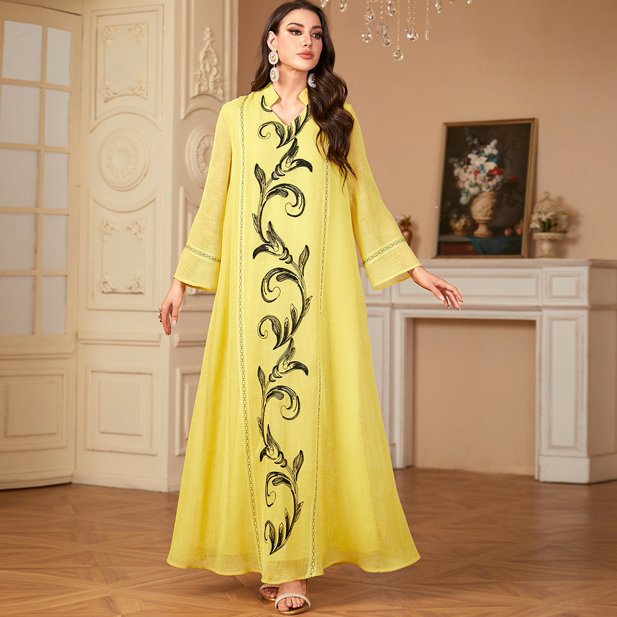 Damen Elegantes und kunstvoll besticktes Maxikleid Sovae