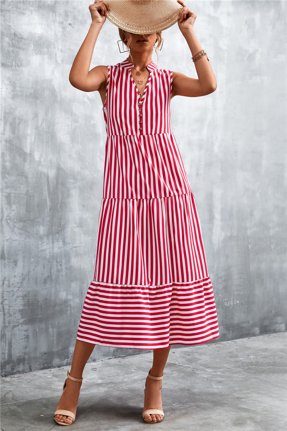 Damen Maxikleid mit gestreiftem Design, durchgehendem Knopfverschluss und voluminösem Saum Sovae