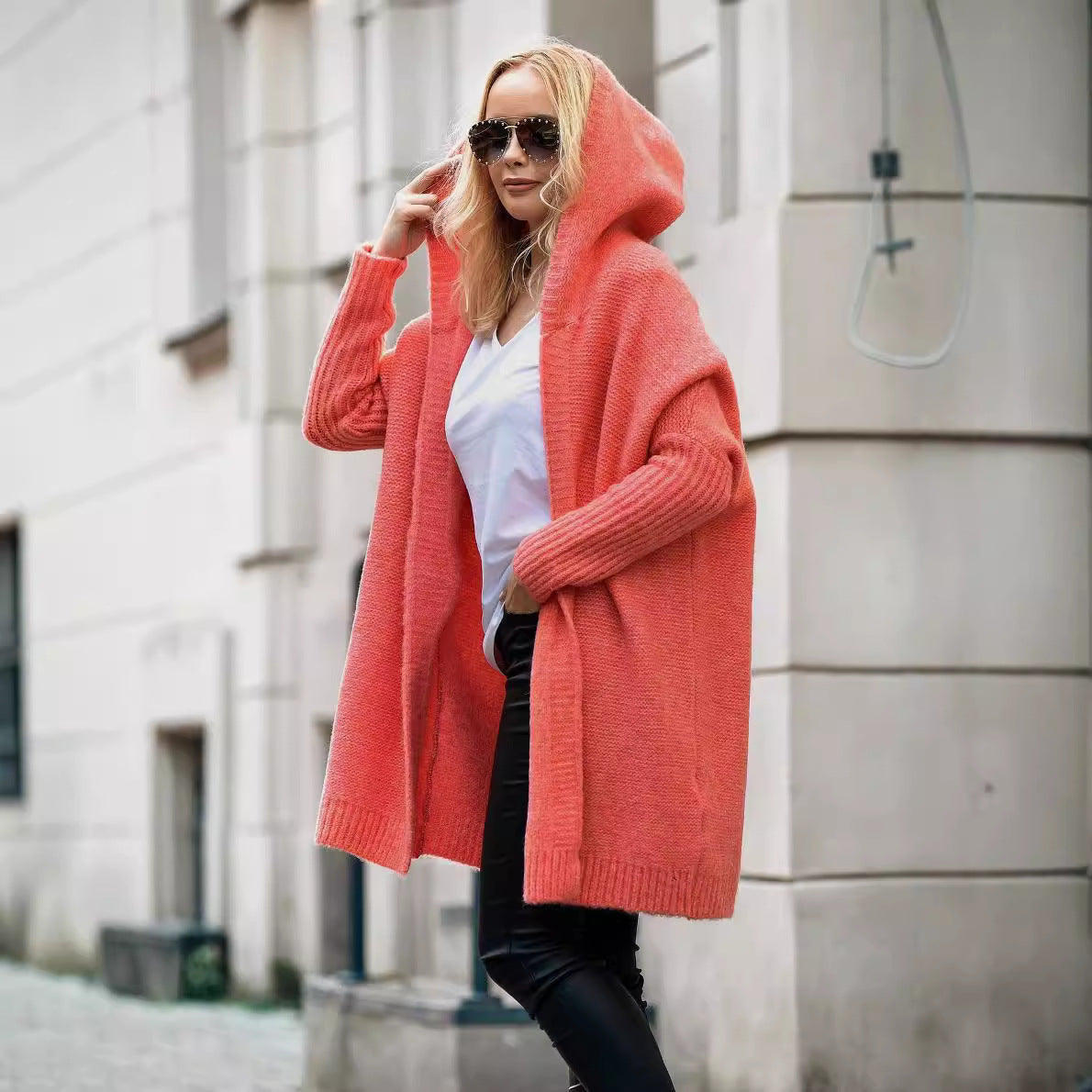 Damen lässiger Strickcardigan mit Kapuze und weiten Ärmeln Sovae