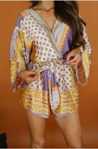 Damen lockerer Jumpsuit mit weit ausgestellten Ärmeln und buntem Muster Sovae