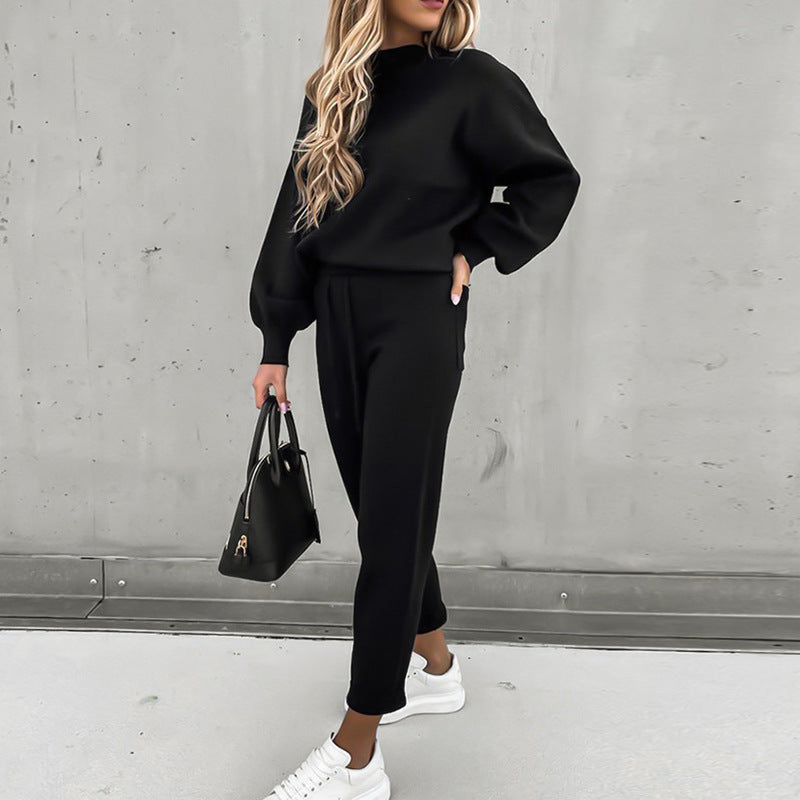 Damen Sportliches Set aus Sweatshirt und Jogginghose Sovae