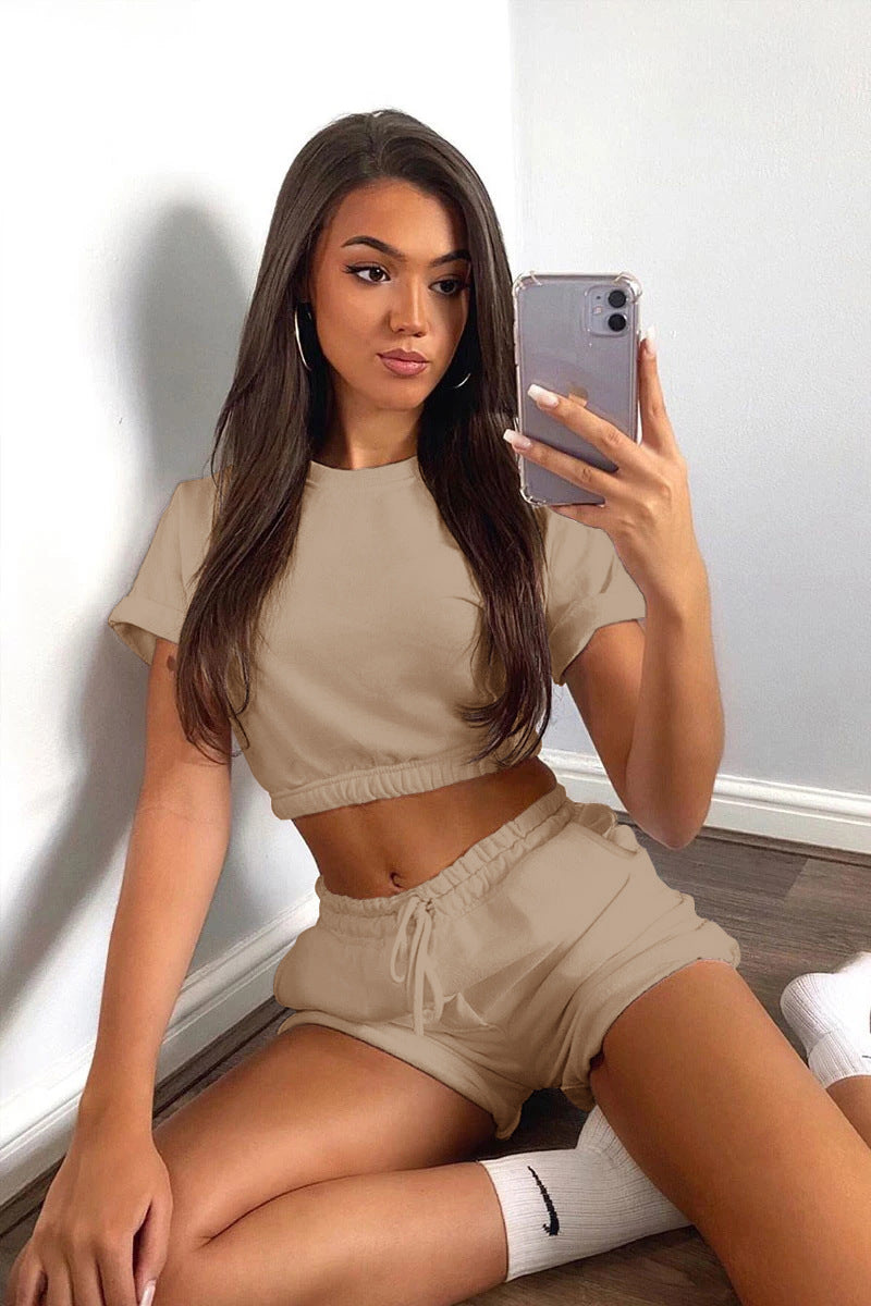 Damen Sportliches Lounge-Set mit verkürztem Oberteil und bequemen Shorts Sovae