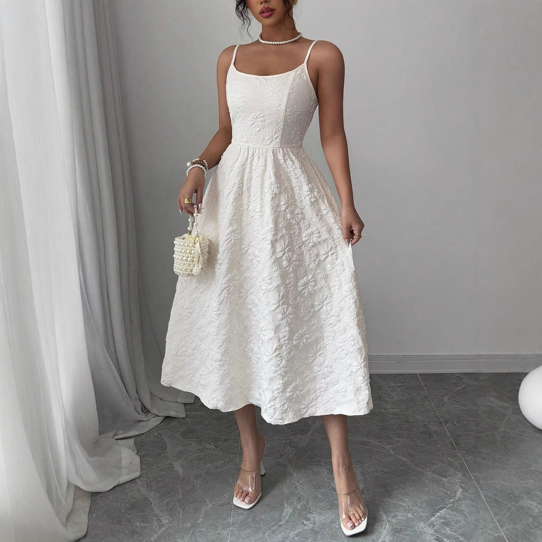 Damen Midikleid mit floralen Stickereien und schmalen Spaghetti-Trägern Sovae