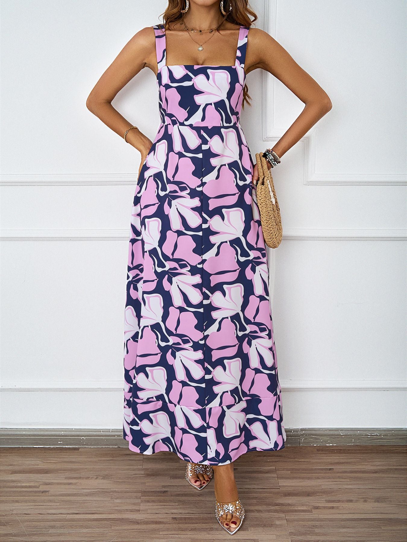 Damen Maxikleid mit floralem Design und schwingendem Saum Sovae