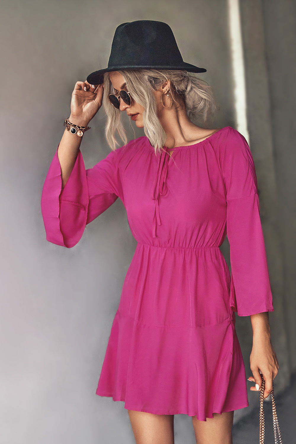 Damen Frühling Minikleid mit elastischem Taillenbund und voluminösen Ärmel Sovae