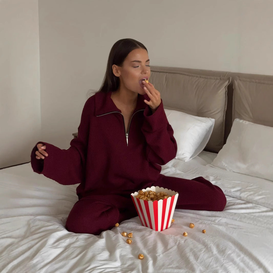 Damen Oversized Strickanzug mit hohem Kragen und Reißverschluss Sovae