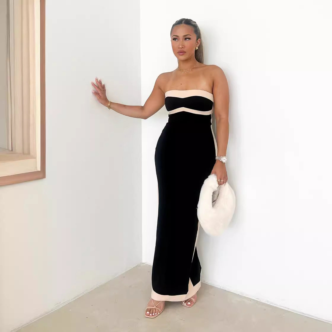 Damen Maxikleid mit kontrastierendem Detail Sovae